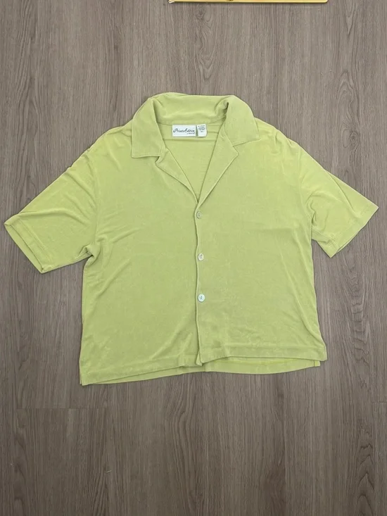 Chico’s Private Edition Light Green Button Top - Picture 4 of 7